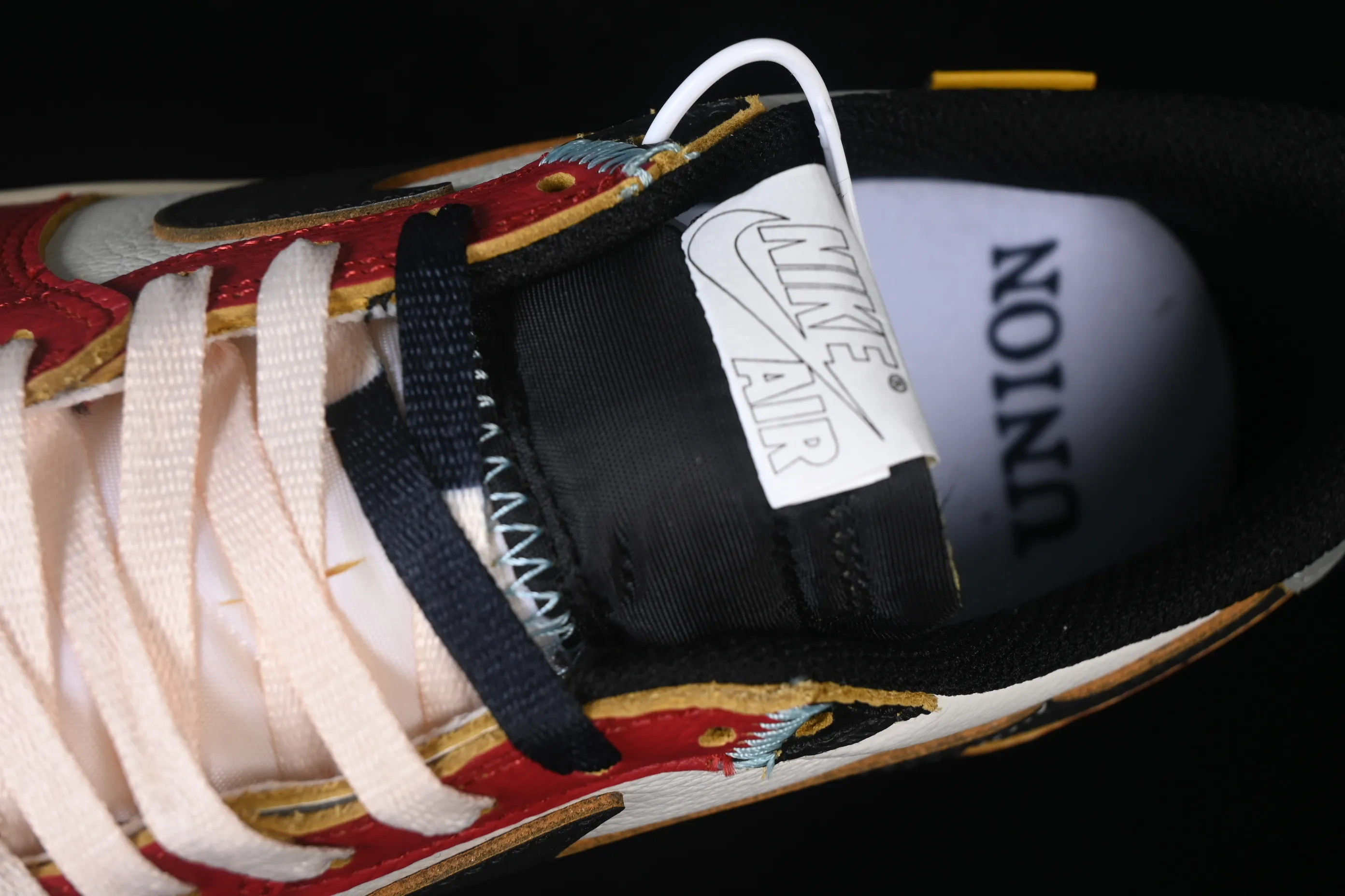 All categories Air Jordan Jordan series basketball shoes Air Jordan 1 Low Air Jordan 1 Low AJ1 Joe 1 UN white and red low-top cultural and casual sneakers HQ6998-600